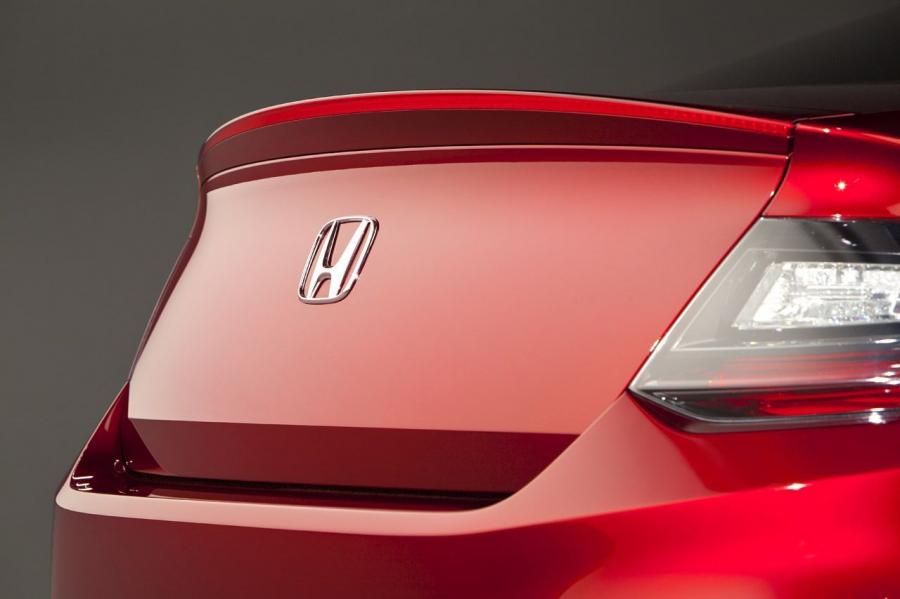  Honda Accord Coupe Concept 2013 года  (фото 3 из 15)